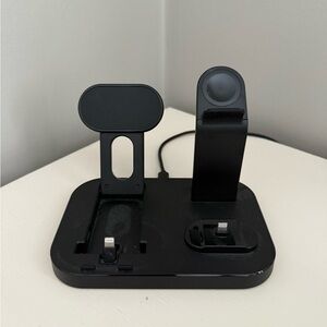 Portable 3 in 1 Charging Station